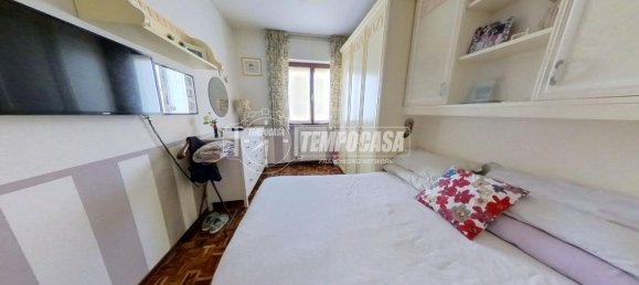 4 rooms Apartment in Sant'Elpidio a Mare, Italy No. 92014 7