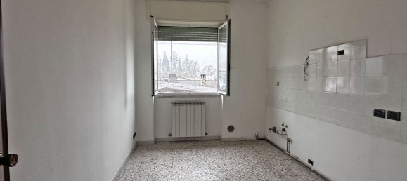 4 rooms Apartment in Ponte dell'Olio, Italy No. 85658 12