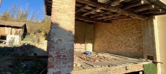 Дом с 2 комнатами в Диано д’Альба, Италия № 161353 23