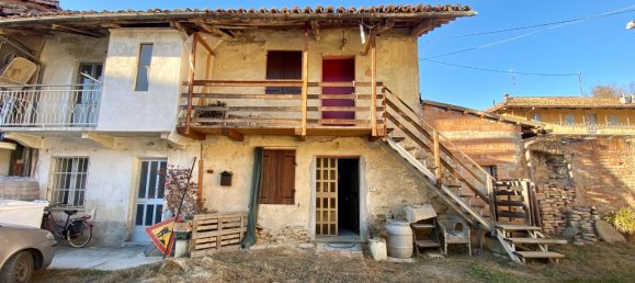 Дом с 2 комнатами в Диано д’Альба, Италия № 161353 3