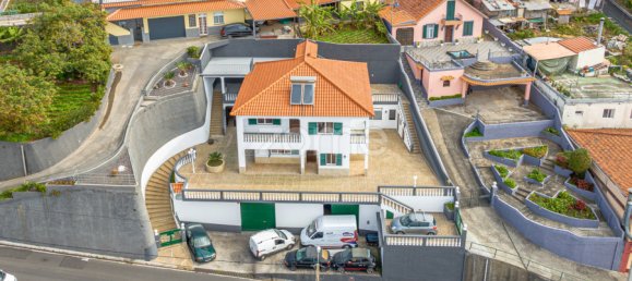 Дом с 4 спальнями в Фуншал, Португалия № 88298 37