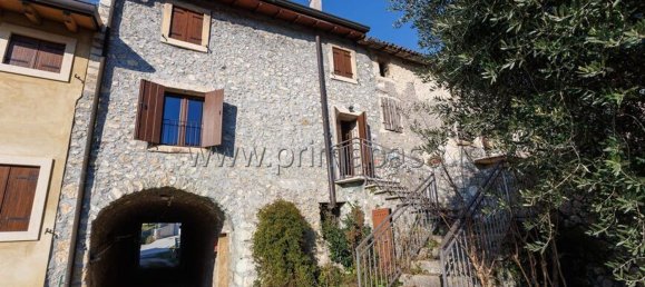 8-Zimmer Haus in Negrar, Italy, Nr. 195375 9