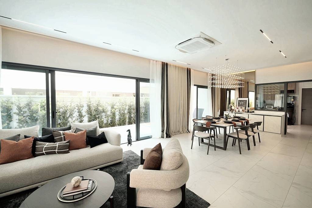 Casa T4 em Bang Lamung, Thailand N.º 22290