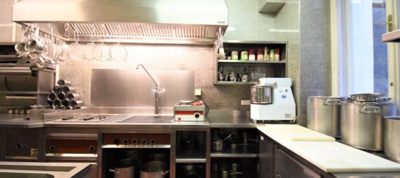 300m² Hotel in Vienna, Austria No. 129691 7