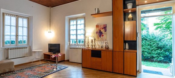 Дом с 3 комнатами в Комо, Италия № 238776 2