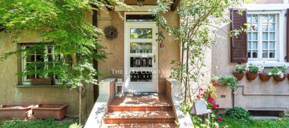 Дом с 3 комнатами в Комо, Италия № 238776 31