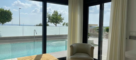 5 bedrooms Villa in San Miguel de Salinas, Spain No. 177213 31