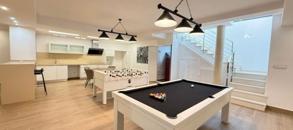 5 bedrooms Villa in San Miguel de Salinas, Spain No. 177213 7