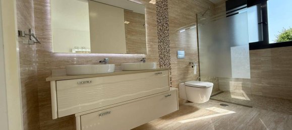 5 bedrooms Villa in San Miguel de Salinas, Spain No. 177213 24