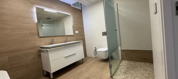 5 bedrooms Villa in San Miguel de Salinas, Spain No. 177213 22