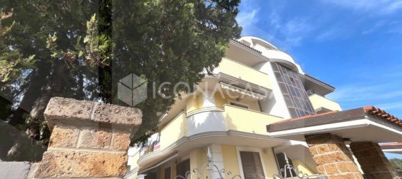 2-salle Appartement à Montesilvano, Italy No. 24018 3