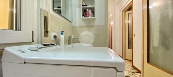 Квартира с 3 комнатами в Кремона, Италия № 87653 38