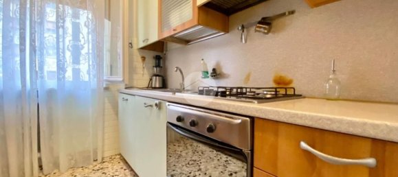 Квартира с 3 комнатами в Кремона, Италия № 87653 10