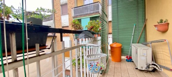 Квартира с 3 комнатами в Кремона, Италия № 87653 33