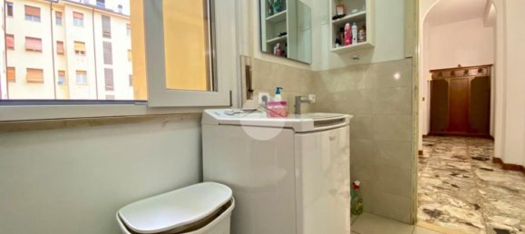 Квартира с 3 комнатами в Кремона, Италия № 87653 37