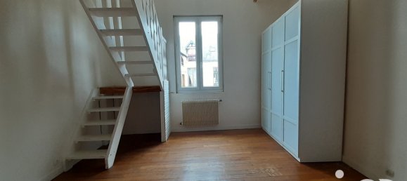 4 bedrooms House in Orleans, France No. 69797 18