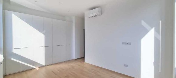 Apartamento T3 em Germasogeia, Cyprus N.º 8041 2