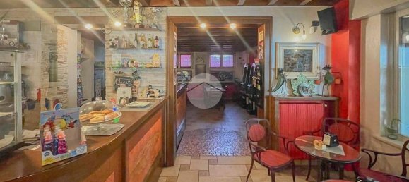 5-Zimmer Gewerbliche Immobilie in Bagnolo Cremasco, Italy, Nr. 337693 4