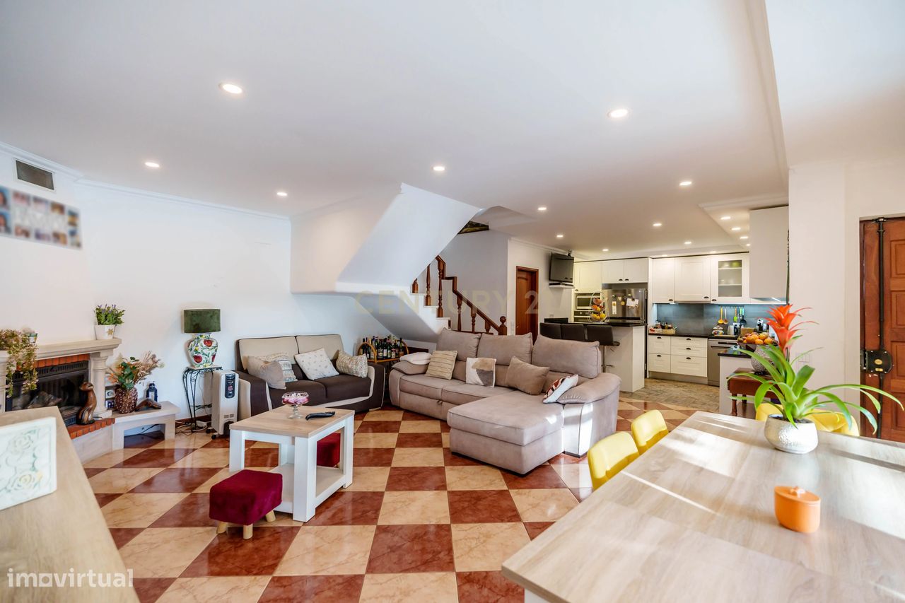 3 bedrooms House in Albufeira, Portugal No. 104204