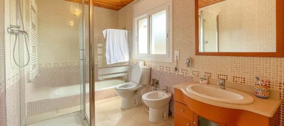 Villa de 6 dormitorios en Macanet De La Selva, Spain No. 11312 14