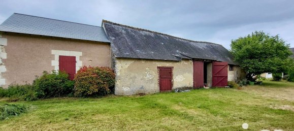 3 bedrooms House in Marcilly-sur-Maulne, France No. 61429 3