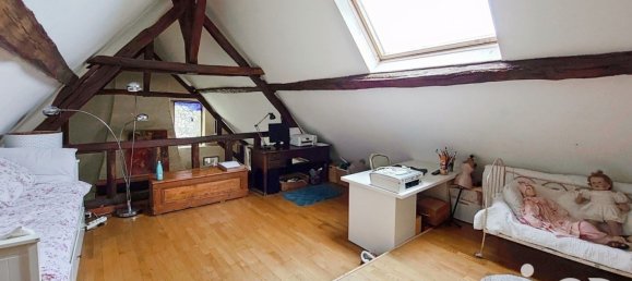 3 bedrooms House in Marcilly-sur-Maulne, France No. 61429 11