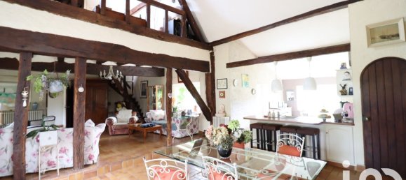 3 bedrooms House in Marcilly-sur-Maulne, France No. 61429 8