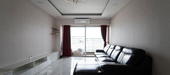 5 bedrooms Apartment in District 7, Vietnam No. 18178 3