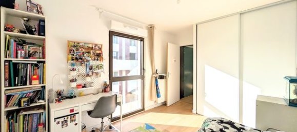 3 bedrooms Apartment in Bordeaux, France No. 283420 12