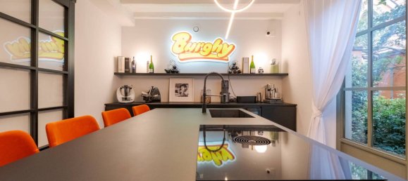 5 bedrooms Commercial property in Milan, Italy No. 240080 7