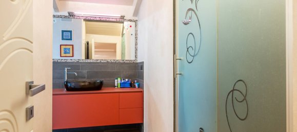 5 bedrooms House in Zimone, Italy No. 160312 45