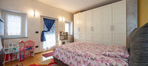 5 bedrooms House in Zimone, Italy No. 160312 67