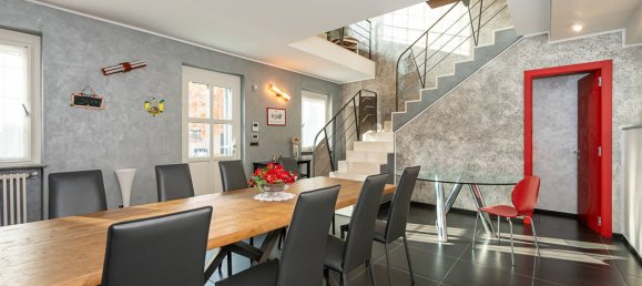 5 bedrooms House in Zimone, Italy No. 160312 22