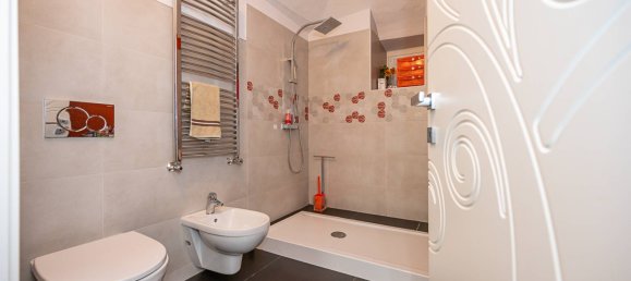 5 bedrooms House in Zimone, Italy No. 160312 72