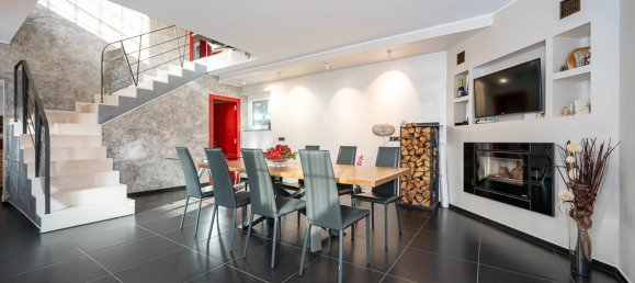 5 bedrooms House in Zimone, Italy No. 160312 26