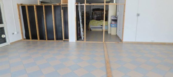 Villa de 5 habitaciónes en Marrubiu, Italy No. 21768 44