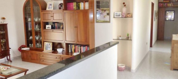 Villa de 5 habitaciónes en Marrubiu, Italy No. 21768 7