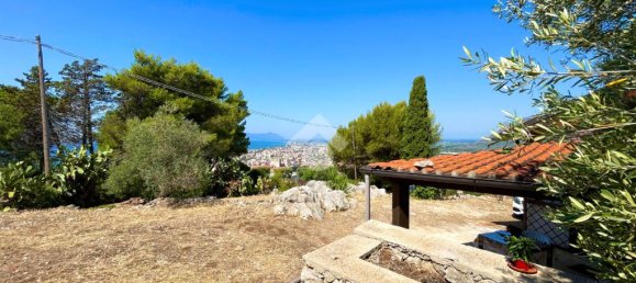 Вилла с 1 спальней в Террачина, Италия № 381032 31