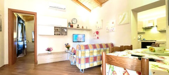 Вилла с 1 спальней в Террачина, Италия № 381032 26