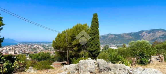 Вилла с 1 спальней в Террачина, Италия № 381032 9