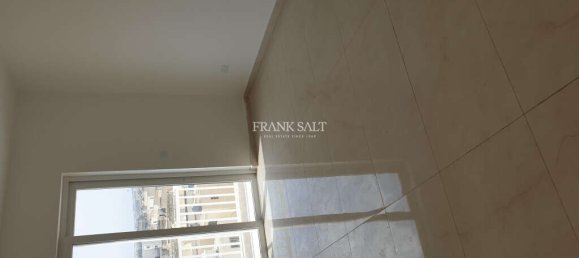 3 chambres Penthouse à Zebbug, Malta No. 1722 7