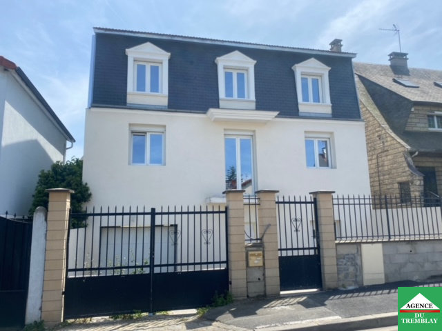 2 bedrooms Duplex in Alfortville, France No. 169723