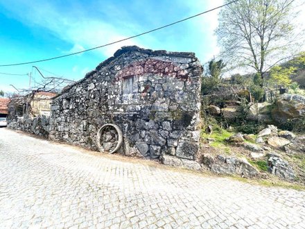 2 bedrooms House in Ponte da Barca, Portugal No. 172461