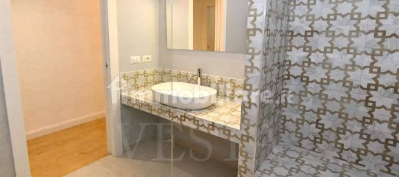 1 chambre Appartement à Milan, Italy No. 323766 18