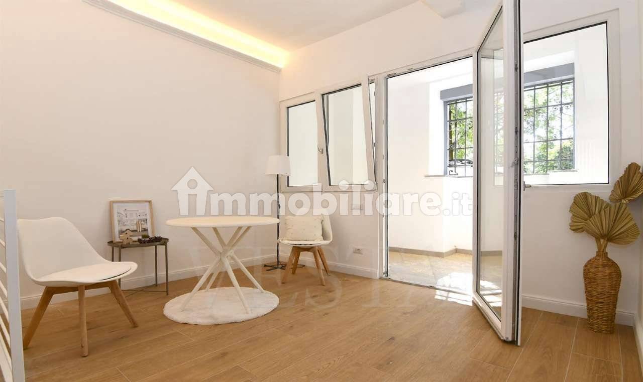 1 chambre Appartement à Milan, Italy No. 323766