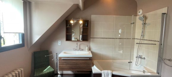 4 Schlafzimmer Haus in Tours, France, Nr. 275348 12