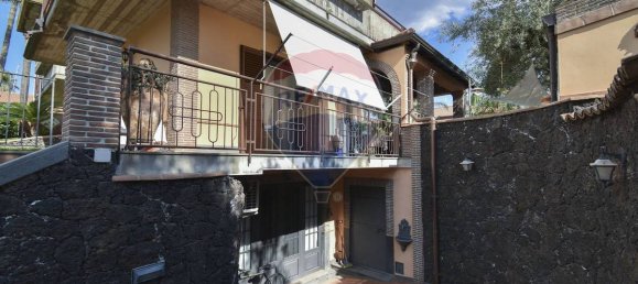 Villa de 5 dormitorios en Mascalucia, Italy No. 275803 20