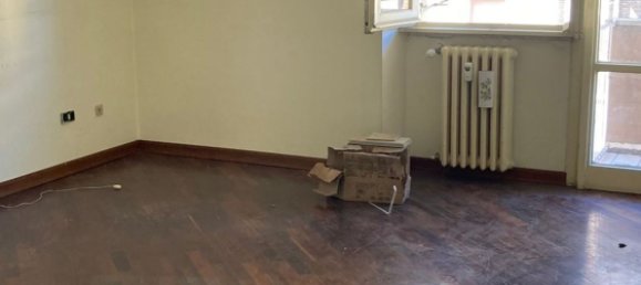 5-salle Appartement à Terni, Italy No. 258656 8