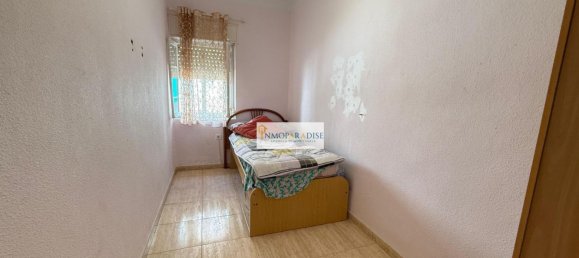 Apartamento de 3 dormitorios en Alicante, Spain No. 147433 24