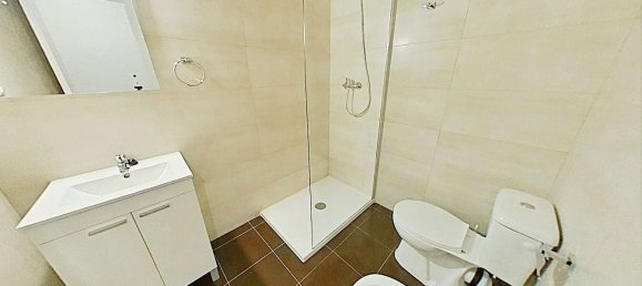 3 bedrooms Apartment in Madrid, Spain No. 166592 24